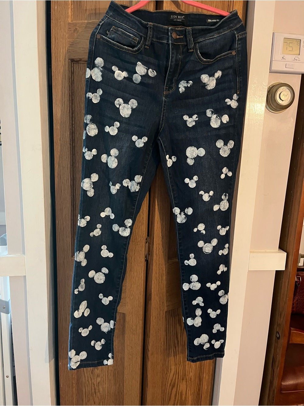 Judy Blue Disney Mickey Mouse Jeans Relaxed Fit Size 7/28 Blue Denim